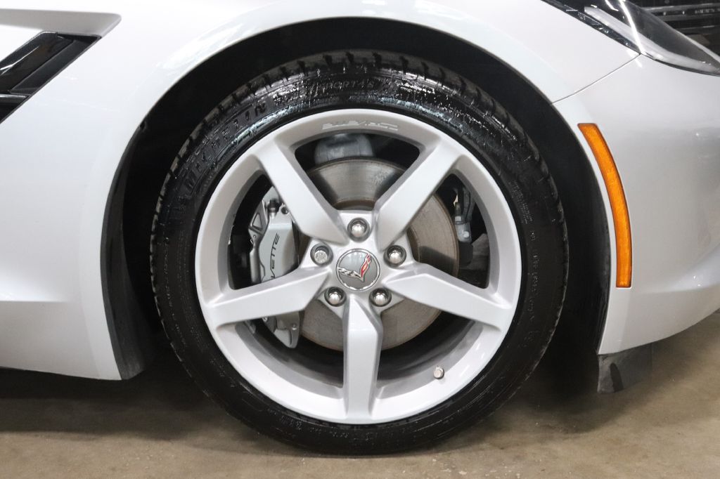 2016-Chevrolet-CORVETTE-Discovery-Auto-Center-29