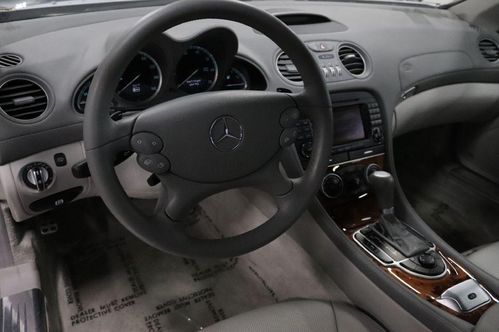 2008-Mercedes-Benz-SL-Class-Discovery-Auto-Center-13
