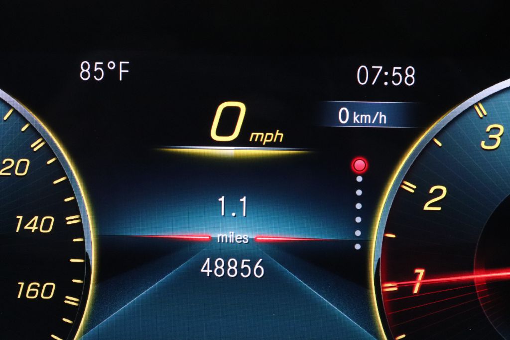 2021-Mercedes-Benz-CLA-Discovery-Auto-Center-33