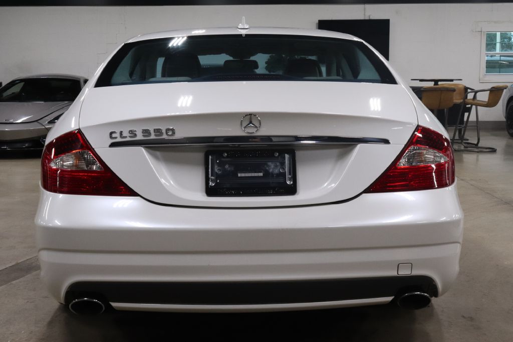 2009-Mercedes-Benz-CLS-Discovery-Auto-Center-4