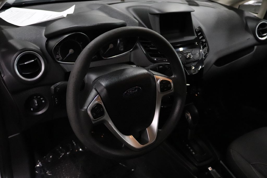 2020-Ford-FIESTA-Discovery-Auto-Center-12