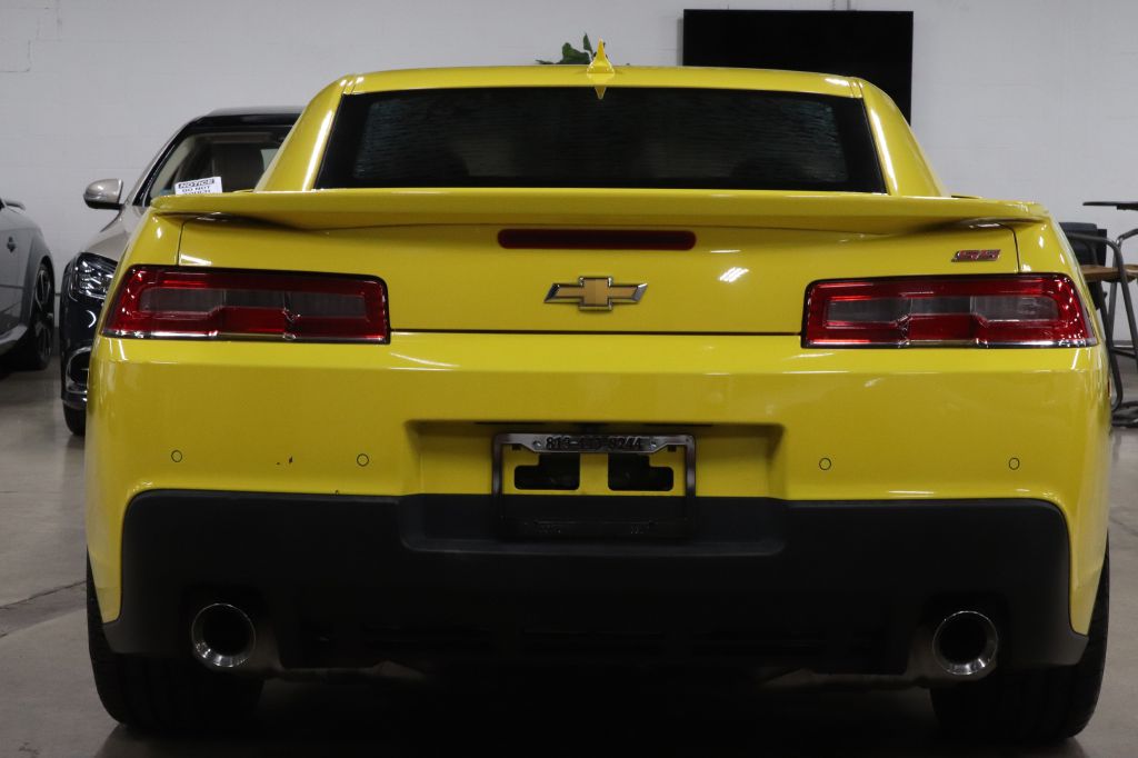 2015-Chevrolet-CAMARO-Discovery-Auto-Center-4