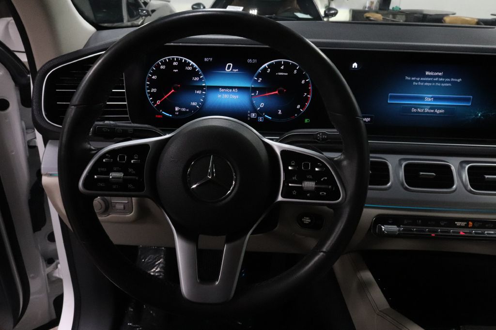 2021-Mercedes-Benz-GLE-Discovery-Auto-Center-21