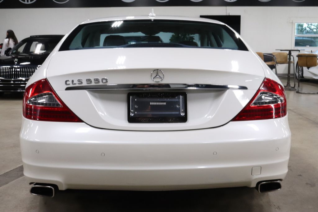 2011-Mercedes-Benz-CLS-Discovery-Auto-Center-4