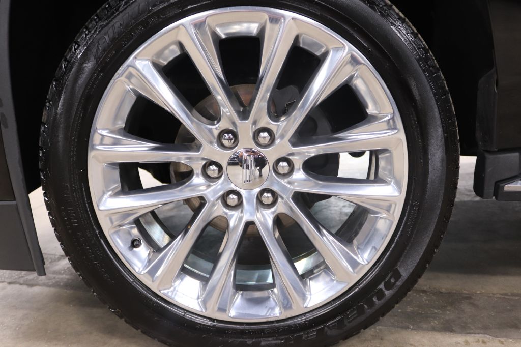 2021-Cadillac-ESCALADE-Discovery-Auto-Center-34