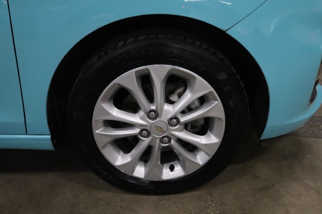 2022-Chevrolet-SPARK-Discovery-Auto-Center-37