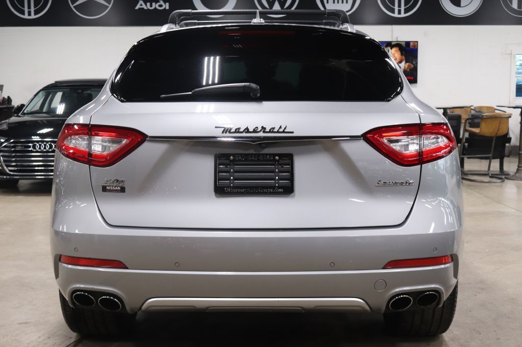 2019-Maserati-LEVANTE-Discovery-Auto-Center-4