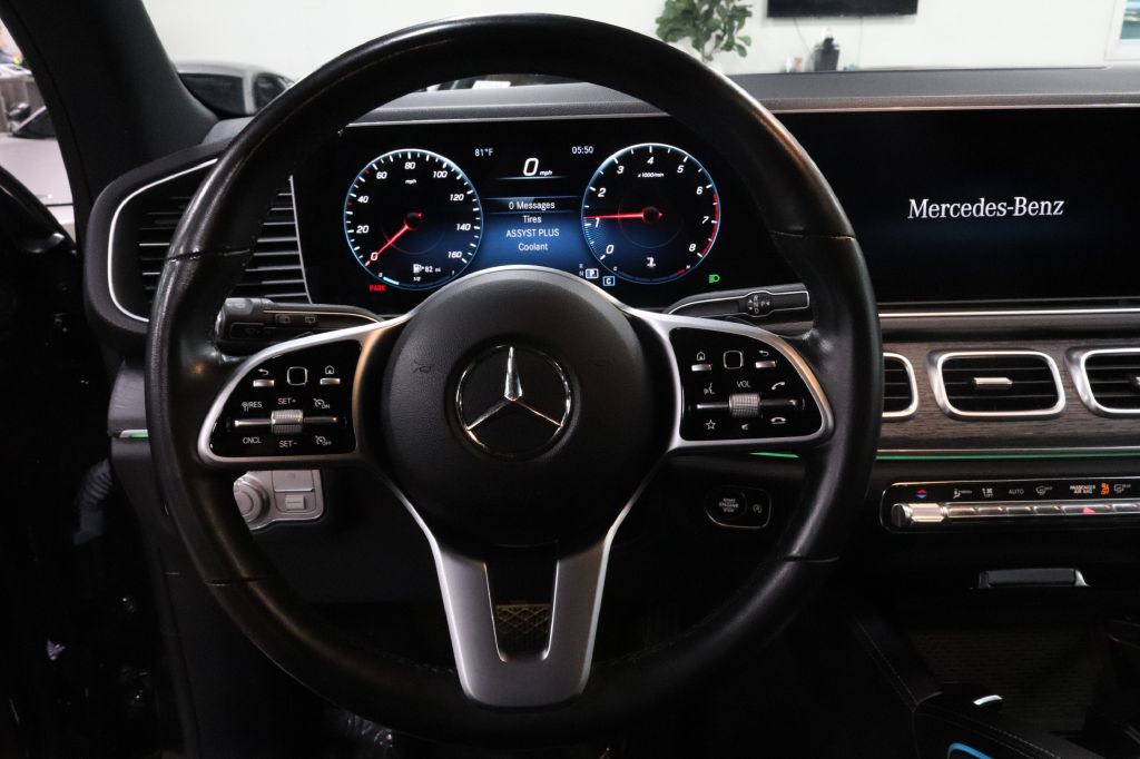 2022-Mercedes-Benz-GLE-Discovery-Auto-Center-22