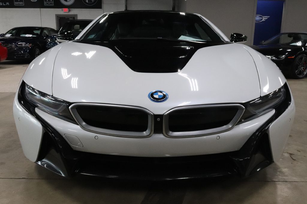 2016-BMW-I8-Discovery-Auto-Center-8