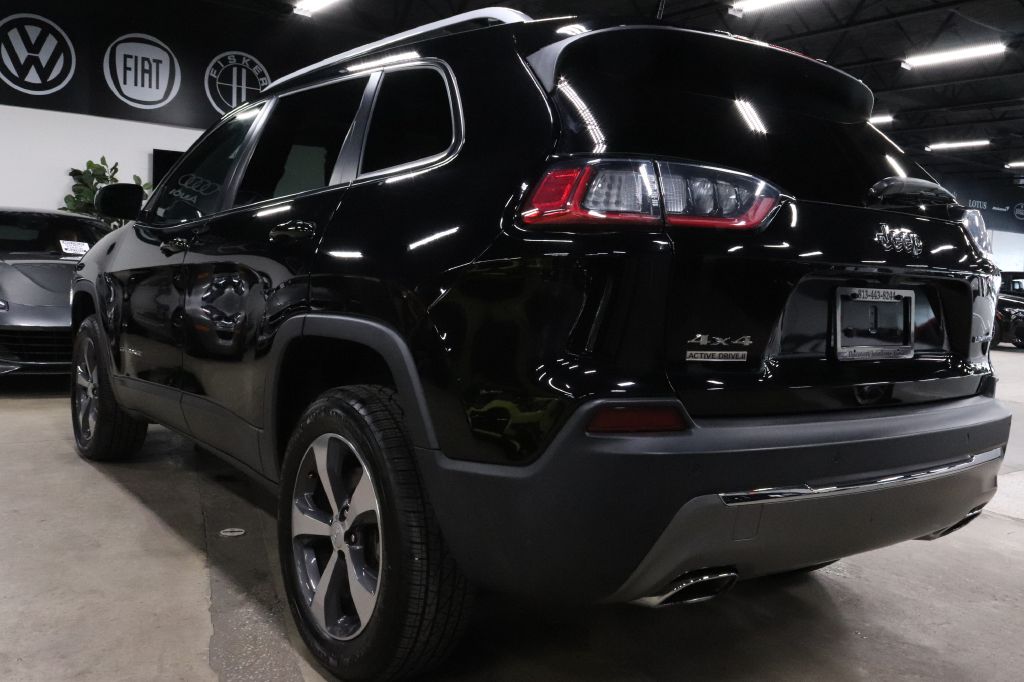 2020-Jeep-CHEROKEE-Discovery-Auto-Center-3