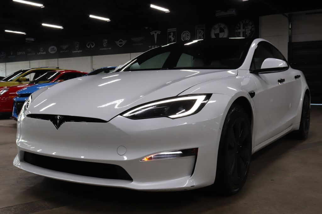 2023-Tesla-MODEL S-Discovery-Auto-Center-1