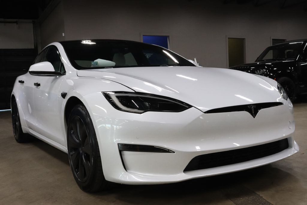 2023-Tesla-MODEL S-Discovery-Auto-Center-7