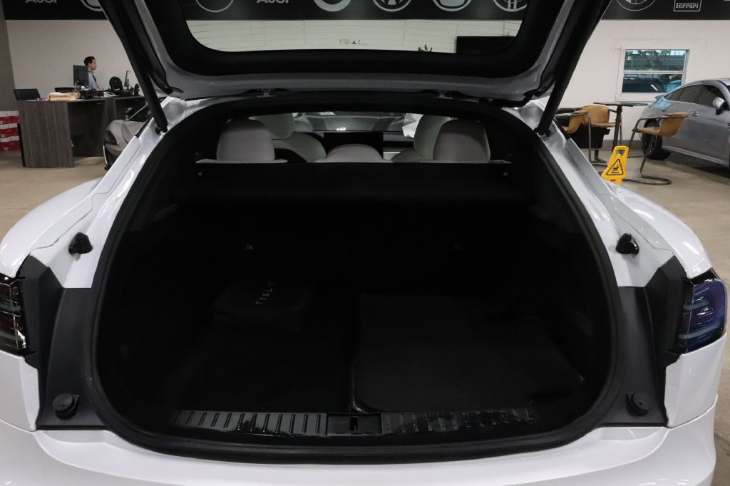 2023-Tesla-MODEL S-Discovery-Auto-Center-17