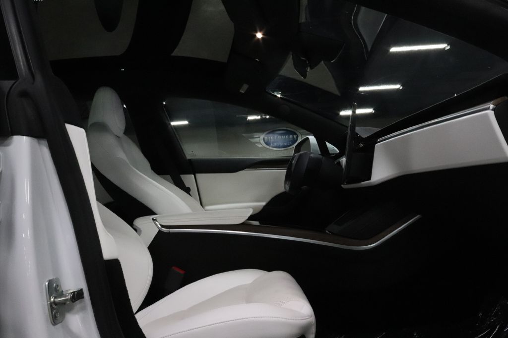 2023-Tesla-MODEL S-Discovery-Auto-Center-19