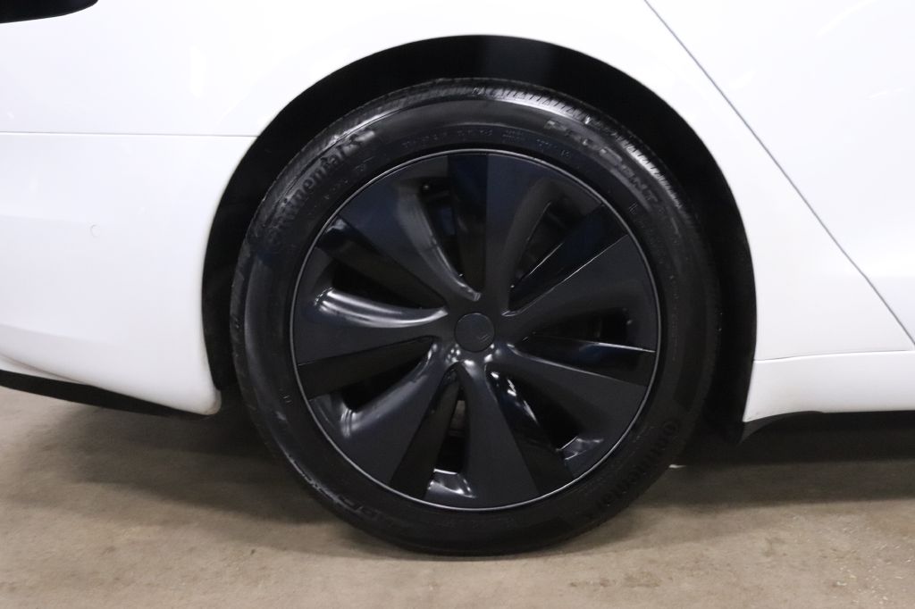 2023-Tesla-MODEL S-Discovery-Auto-Center-34