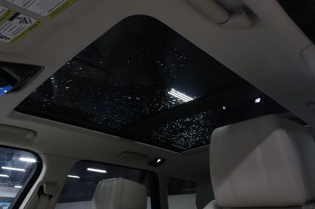 2019-Land Rover-RANGE ROVER-Discovery-Auto-Center-31
