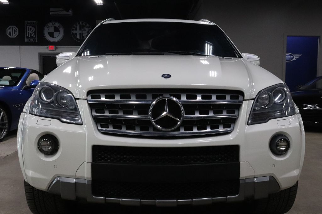2011-Mercedes-Benz-ML-Discovery-Auto-Center-8