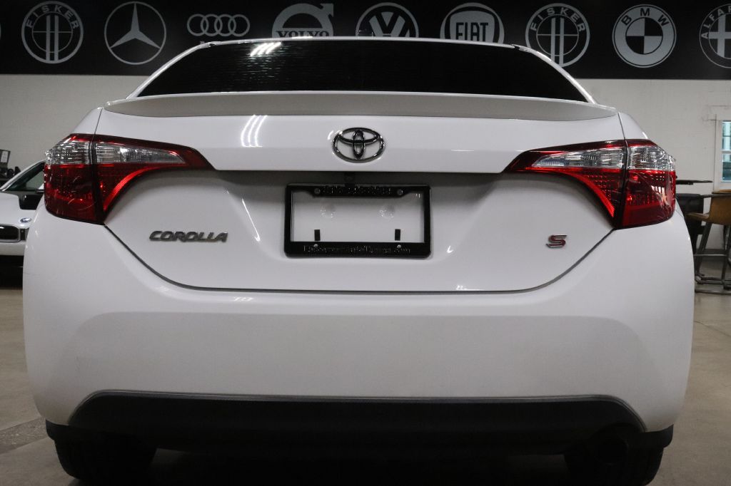 2017-Toyota-COROLLA-Discovery-Auto-Center-4