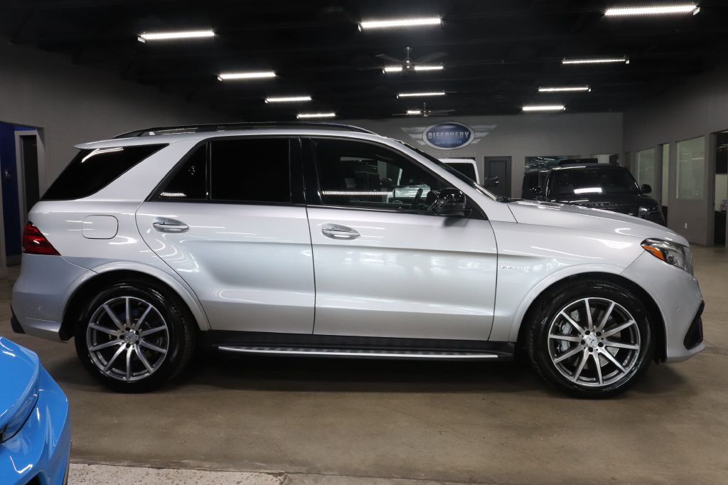 2018-Mercedes-Benz-GLE-Discovery-Auto-Center-6