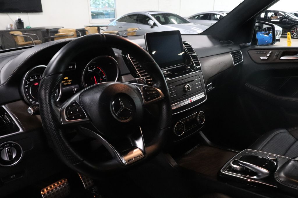 2018-Mercedes-Benz-GLE-Discovery-Auto-Center-12