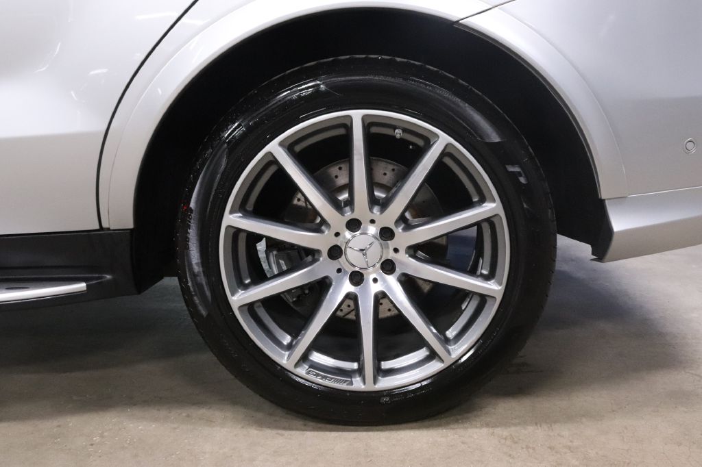 2018-Mercedes-Benz-GLE-Discovery-Auto-Center-32