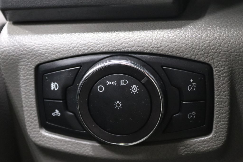 2018-Ford-F150-Discovery-Auto-Center-33