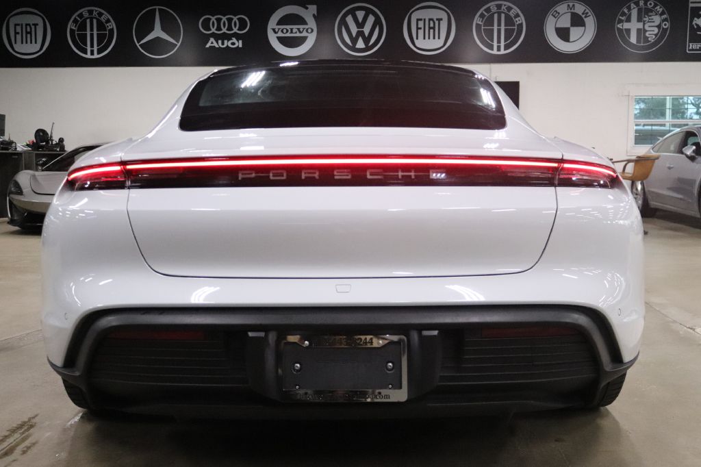 2021-Porsche-TAYCAN-Discovery-Auto-Center-4