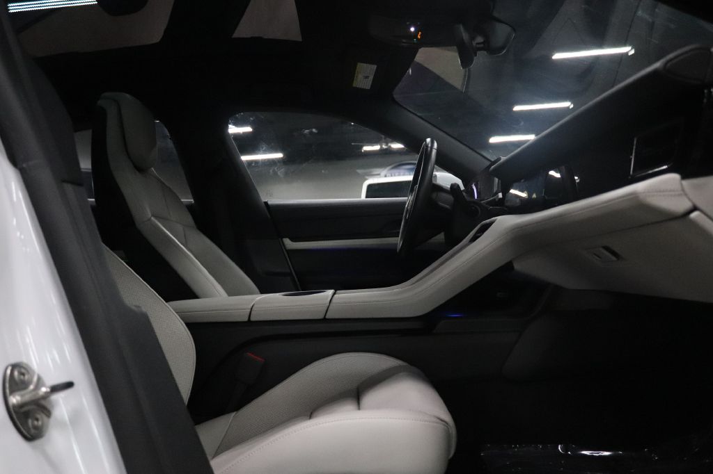 2021-Porsche-TAYCAN-Discovery-Auto-Center-18
