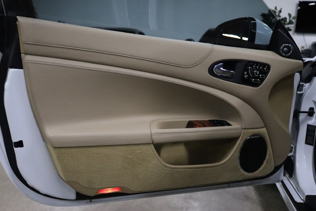 2013-Jaguar-XK-Discovery-Auto-Center-9
