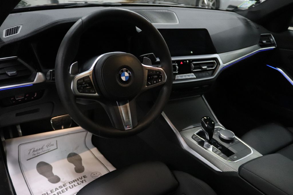 2022-BMW-M340I-Discovery-Auto-Center-12