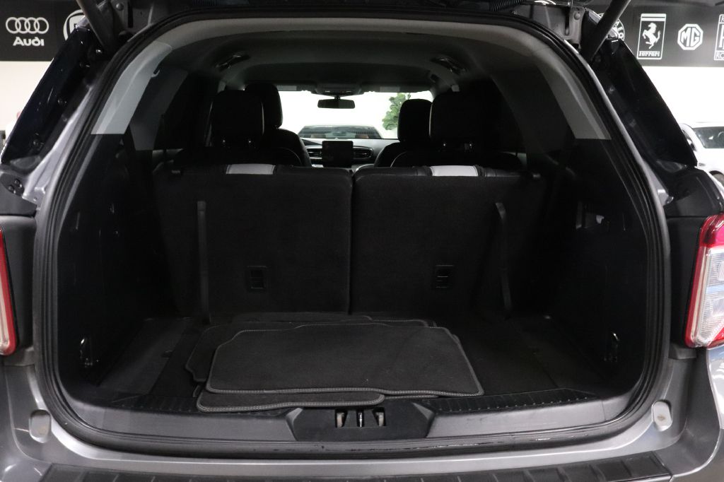 2022-Ford-EXPLORER-Discovery-Auto-Center-18