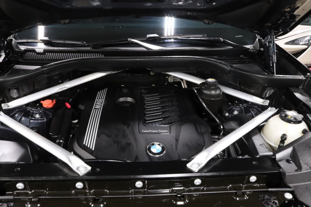 2021-BMW-X5 MSPORT-Discovery-Auto-Center-25