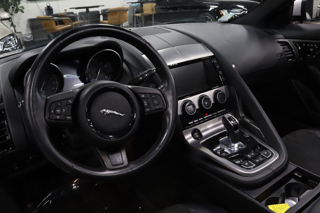 2016-Jaguar-F-TYPE-Discovery-Auto-Center-12