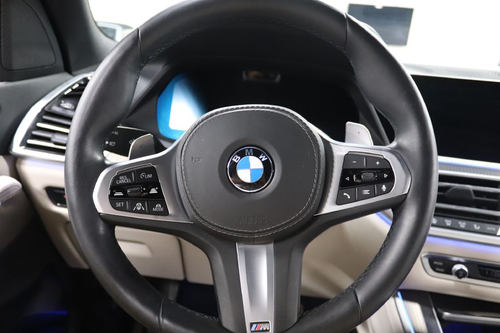 2023-BMW-X5-Discovery-Auto-Center-21