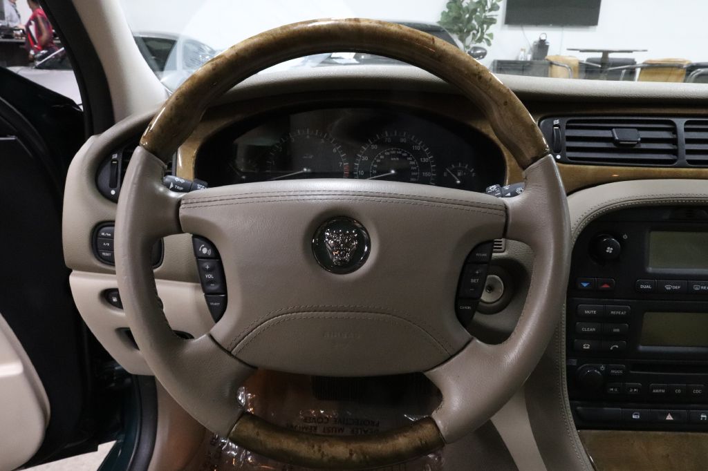 2005-Jaguar-S-TYPE-Discovery-Auto-Center-21
