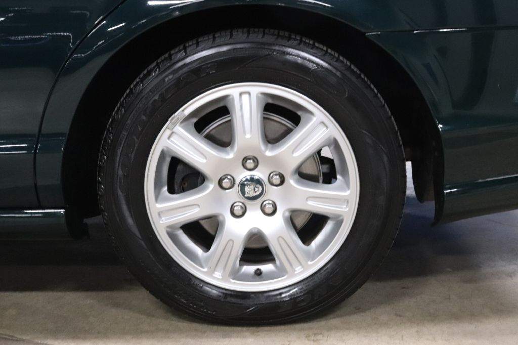 2005-Jaguar-S-TYPE-Discovery-Auto-Center-29