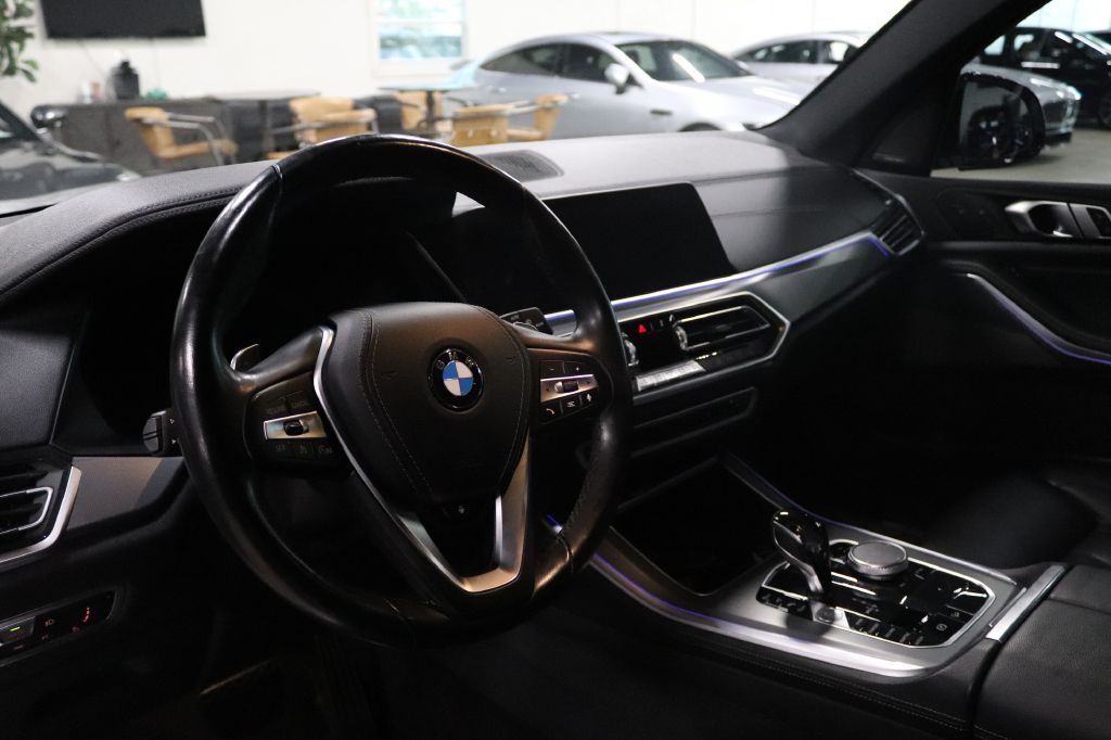 2020-BMW-X5-Discovery-Auto-Center-12