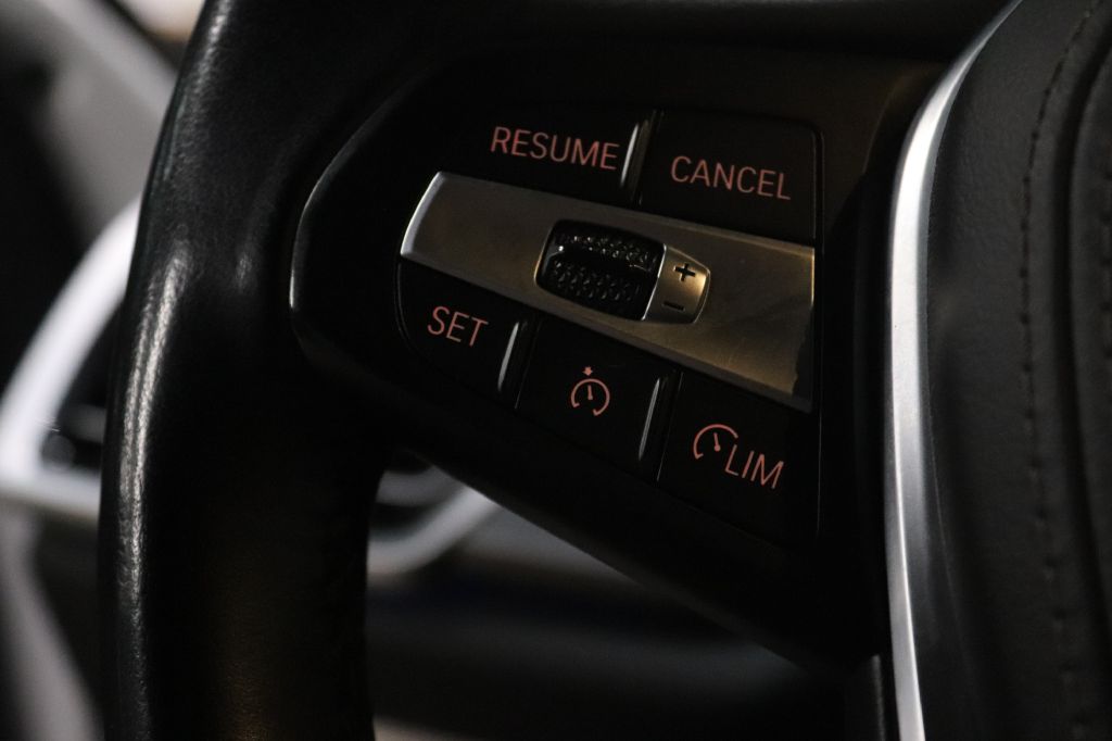 2020-BMW-X5-Discovery-Auto-Center-25