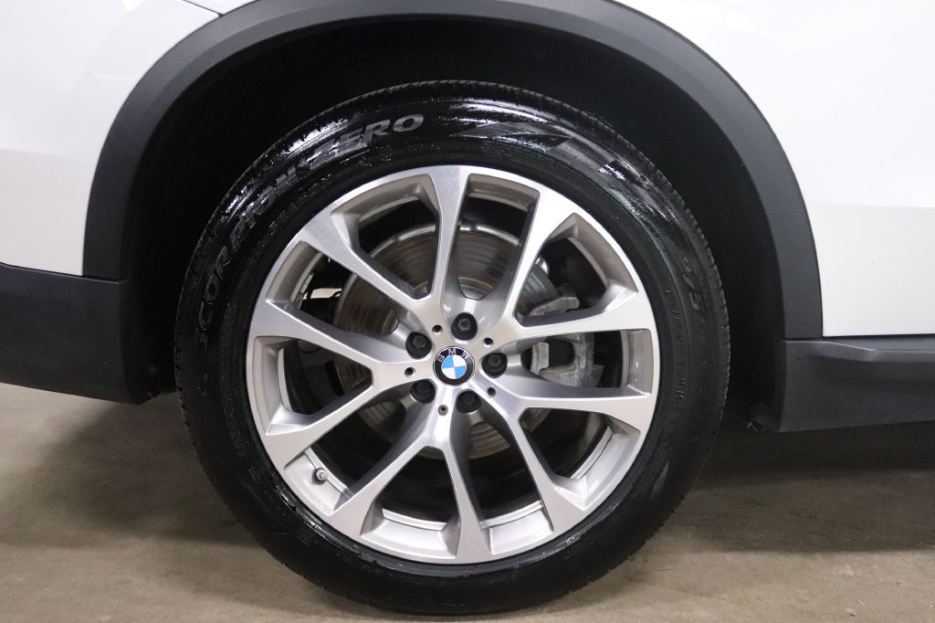 2020-BMW-X5-Discovery-Auto-Center-35