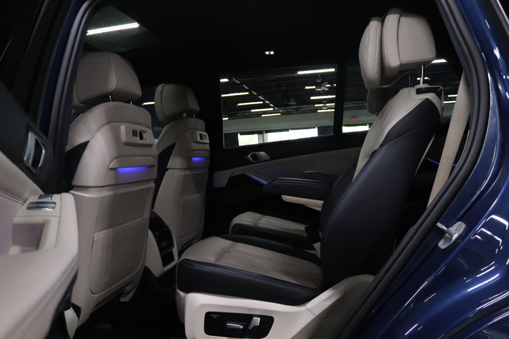 2020-BMW-X7 MSPORT-Discovery-Auto-Center-14
