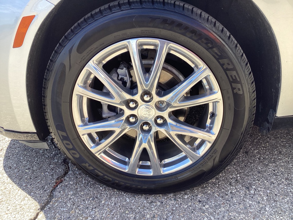 Photo 11 of this BUICK ENCLAVE