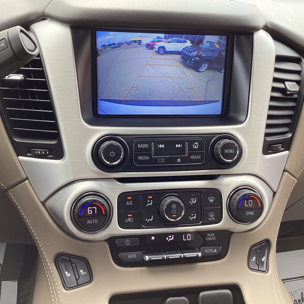 Photo 11 of this GMC YUKON