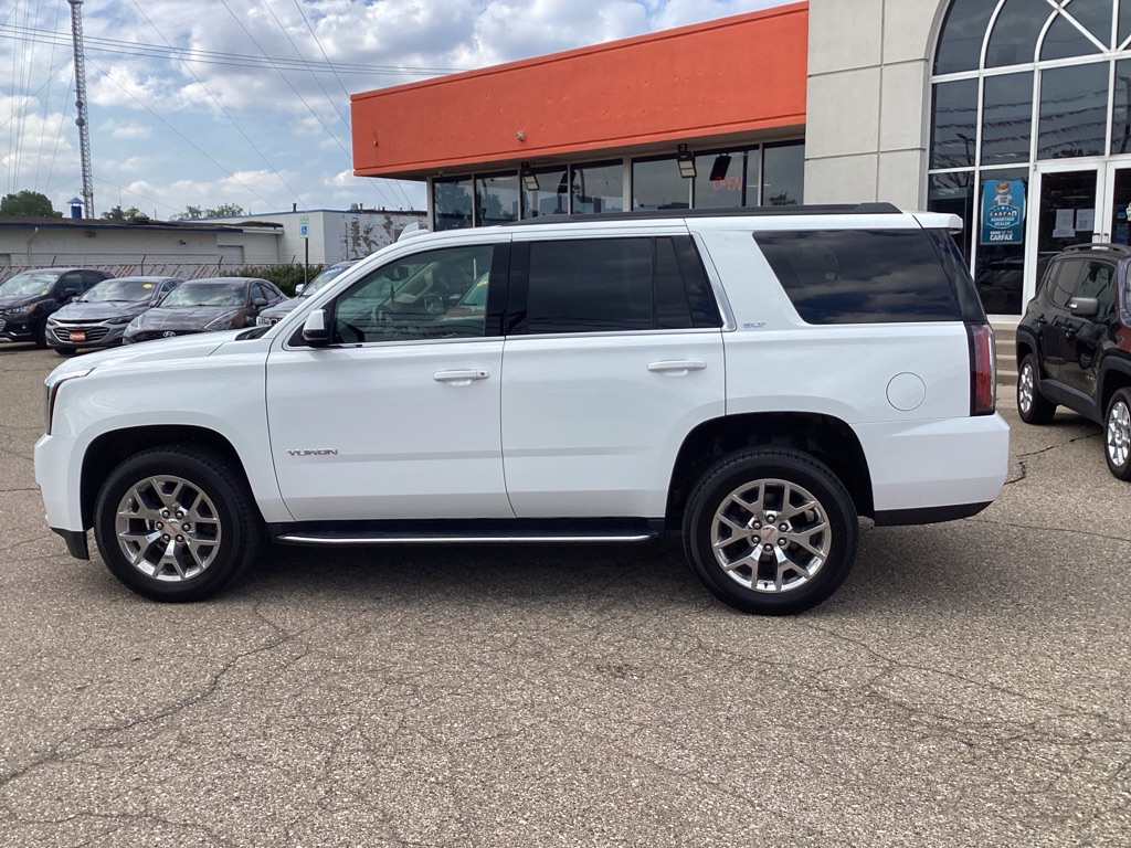 Photo 10 of this GMC YUKON