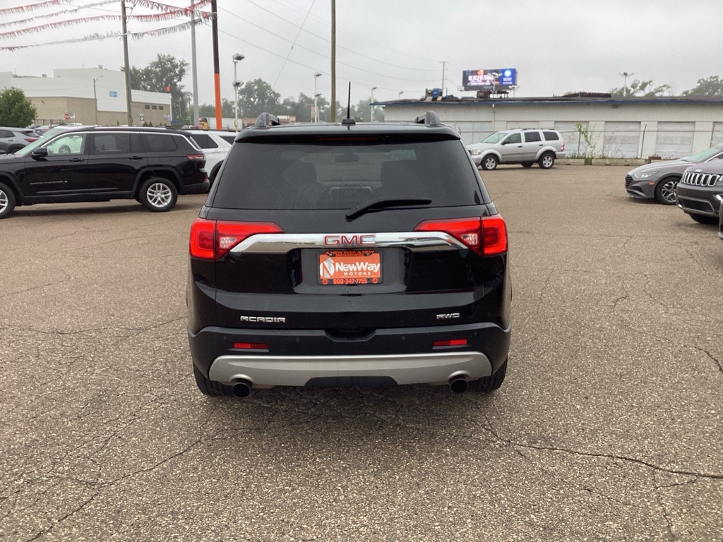 Photo 8 of this GMC ACADIA