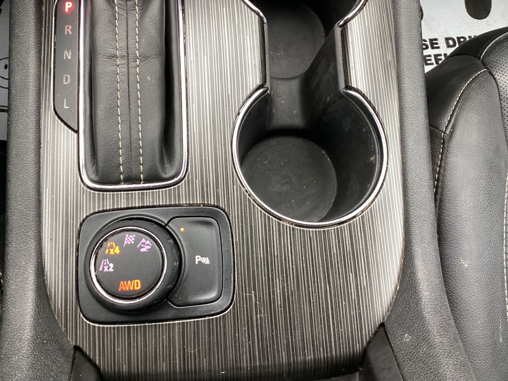 Photo 18 of this GMC ACADIA