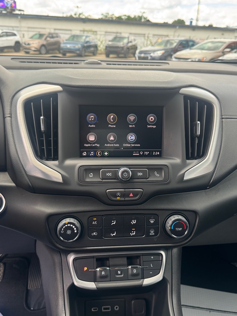 Photo 12 of this GMC TERRAIN