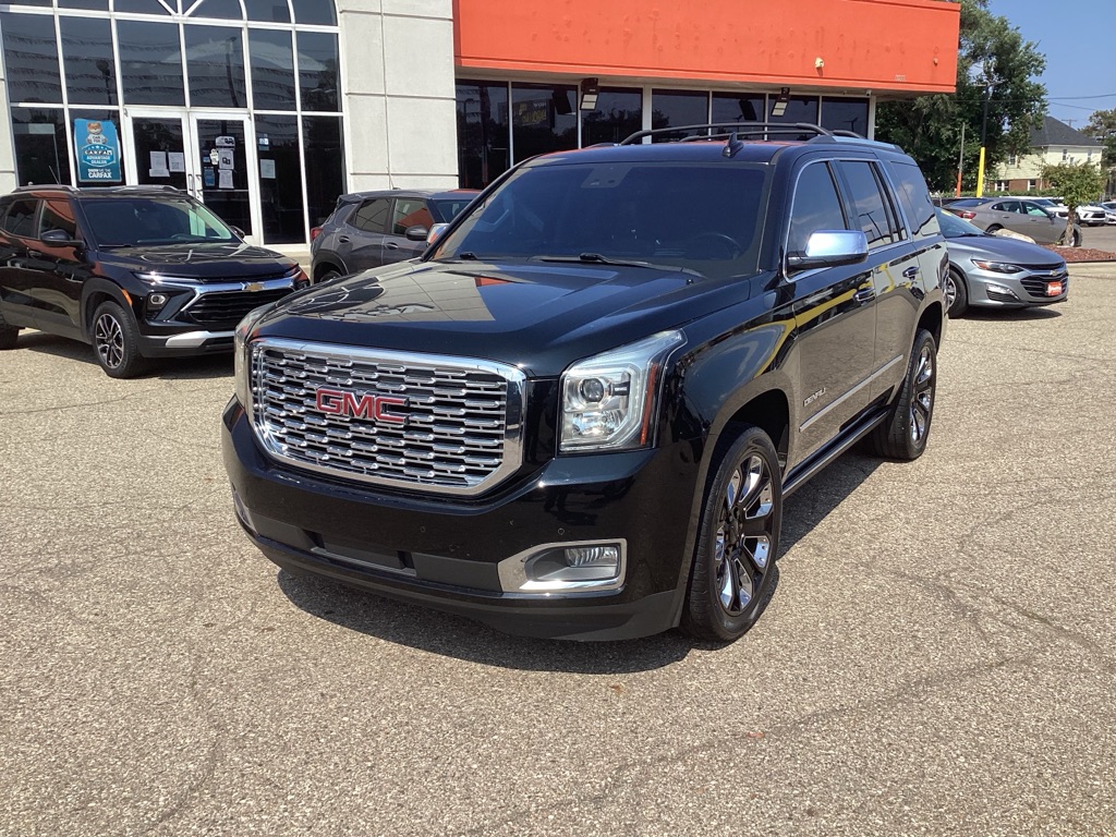 Photo 3 of this GMC YUKON