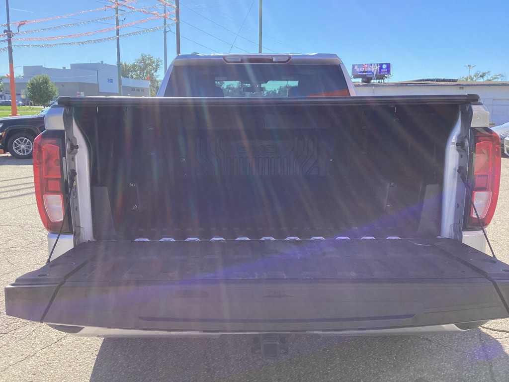 Photo 23 of this GMC SIERRA 1500