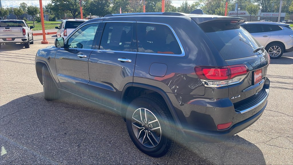 Photo 7 of this JEEP GRAND CHEROKEE