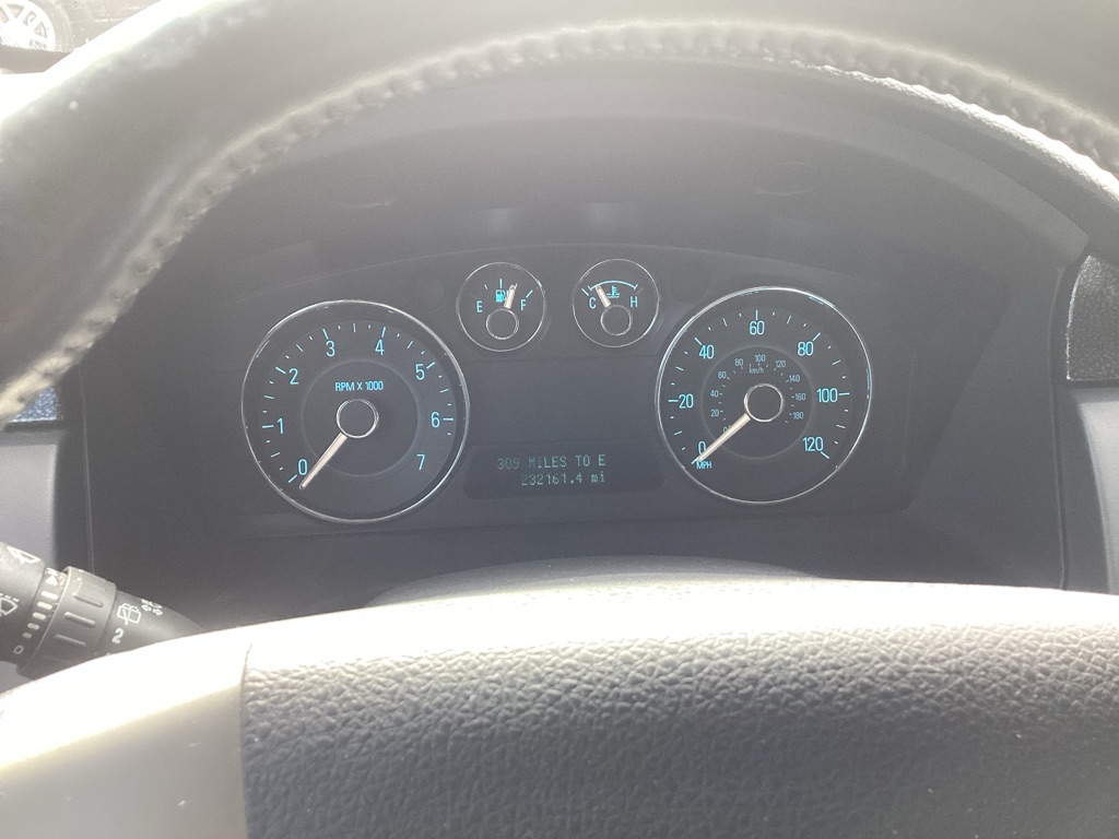 Photo 22 of this FORD FLEX